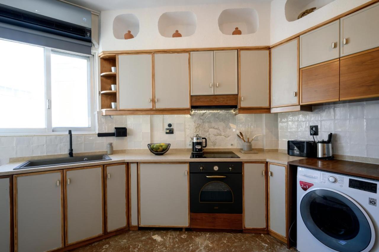 Relaxed Art Deco Maisonette Pagrati Athens Luaran gambar
