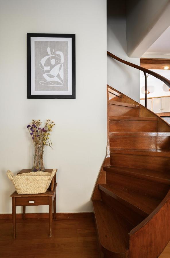 Relaxed Art Deco Maisonette Pagrati Athens Luaran gambar
